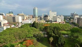 Хараре - столица Зимбабве с высоты.
