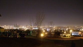 Город Шербрук ночью.