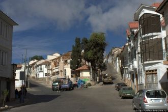 Улицы и улочки Сукре, Боливия.