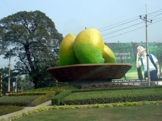 Памятник манго.