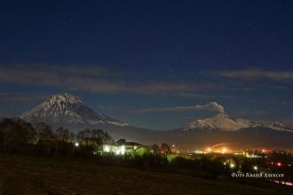 Ночные вулканы над г. Елизово.