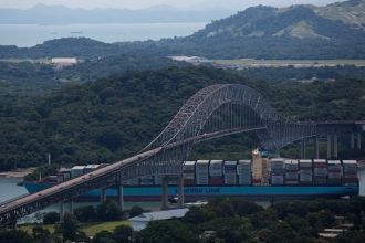 Мост двух Америк через Панамский канал