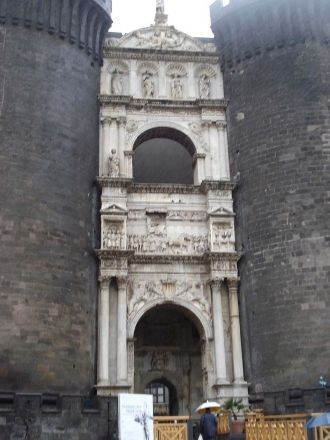Триумфальная арка Альфонса V