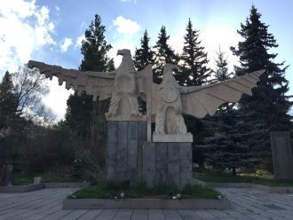 Памятники и скульптуры города Цахка