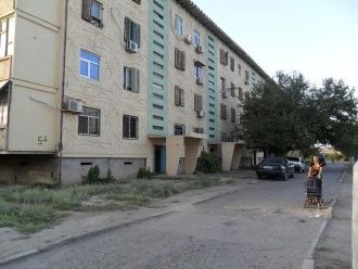 Улица Осипенко в Туркменабаде.