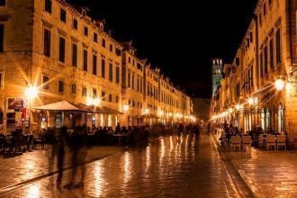 Ночные улицы Дубровника