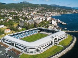 Стадион в Молде, Норвегия.