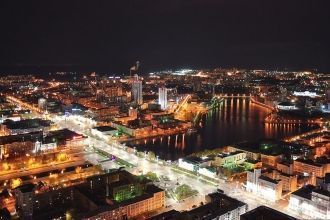 Вид на ночной Екатеринбург