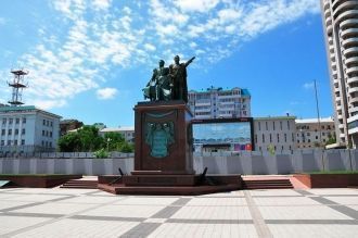 Памятник основателям города Новороссийск