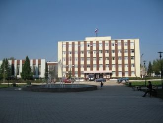 Здание Администрации Чернушинского муниц