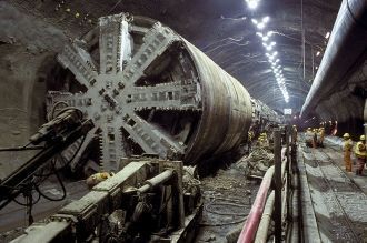 Строительство тоннеля под Ла-Маншем, 199