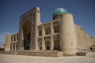 Мечеть Калян с минаретом.Построена в нач