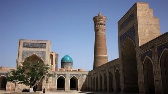 Мечеть Калян - это соборная мечеть, пост
