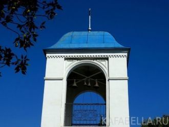 В 1825 году церковь поменяла облик – был