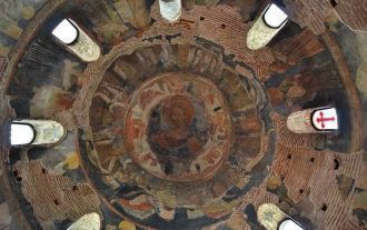Потолок внутри Ротонды Святого Георгия.