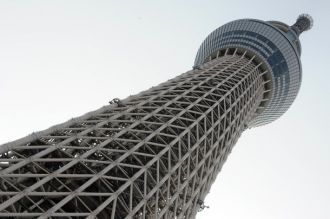 У основания телебашни «Tokyo Skytree» на