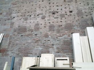 Аула Палатина - стена снутри.
