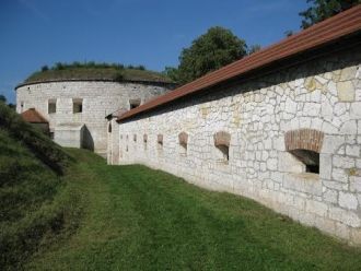 Форты предназначались для размещения пер