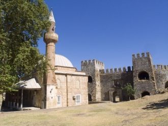 Мечеть на территории крепости Мамуре был