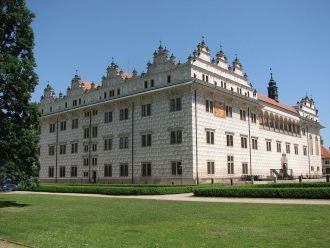 Литомишльский дворцовый комплекс являетс