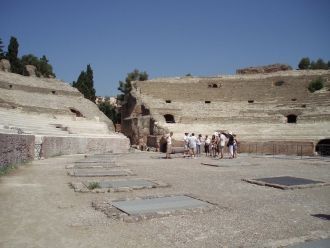 Амфитеатр Флавия расположен на территори