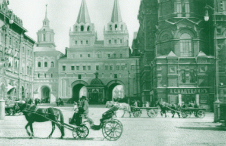Воскресенские ворота в 1900-х годах.
