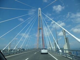 Русский мост – один из самых грандиозных