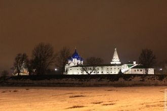 Суздальский кремль ночью.