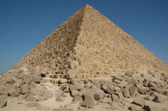 Второй вход, обнаруженный в пирамиде, го