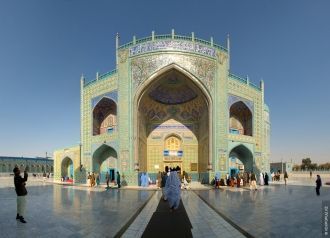 Голубая мечеть в Мазари-Шариф над гробни