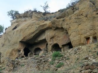 Пещеры монастыря Натлисмцебели.