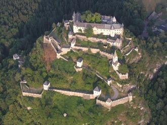 Замок Хохостервиц, аэрофотосъёмка..