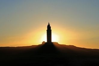 Башня Геркулеса – памятник национального