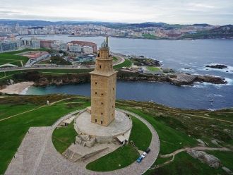 Башня Геркулеса в Испании была построена