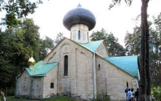Уникальную Спасскую церковь долгое время