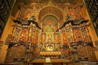Иконостасы Кафедрального собора Лима.