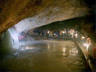 Для посетителей пещеры открыты с марта п