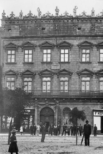 Площадь Рынок, 1910. В древности на запа
