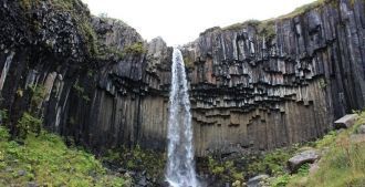 Свартифосс («черный водопад»), который п