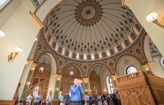 Декоративные элементы мечети, верхушки м