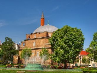 Мечеть Баня Баши – творение известного о