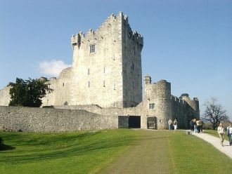 Замок Росс, является традиционной ирланд