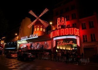 Мулен Руж (Moulin Rouge) - знаменитая кр