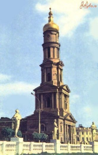 Александровская колокольня Успенского со