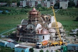 Возобновленное строительство Покрово-Ник