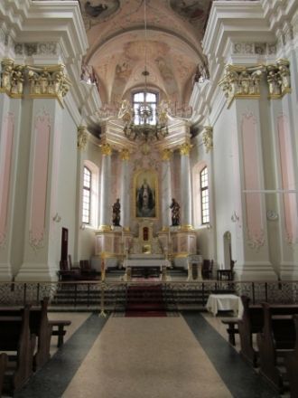 Внутри Архикафедрального собора Святого 