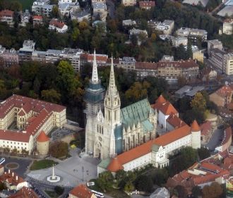 Загребский собор с высоты птичьего полет