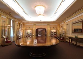 Внутри Музея Первого Президента Республи