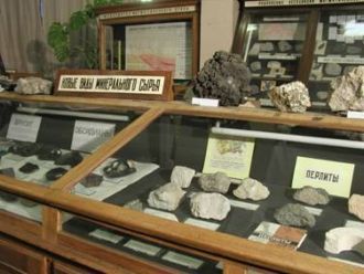 Коллекции образцов музея и его фонды со 