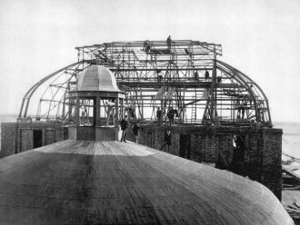 Строительство нового здания театра, 1870